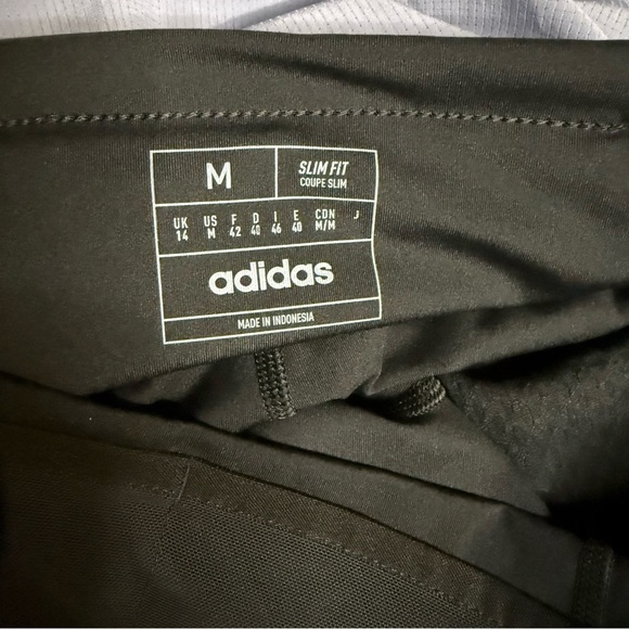 NWT Adidas Black and Gray Skort Athletic Shorts - Picture 9 of 16